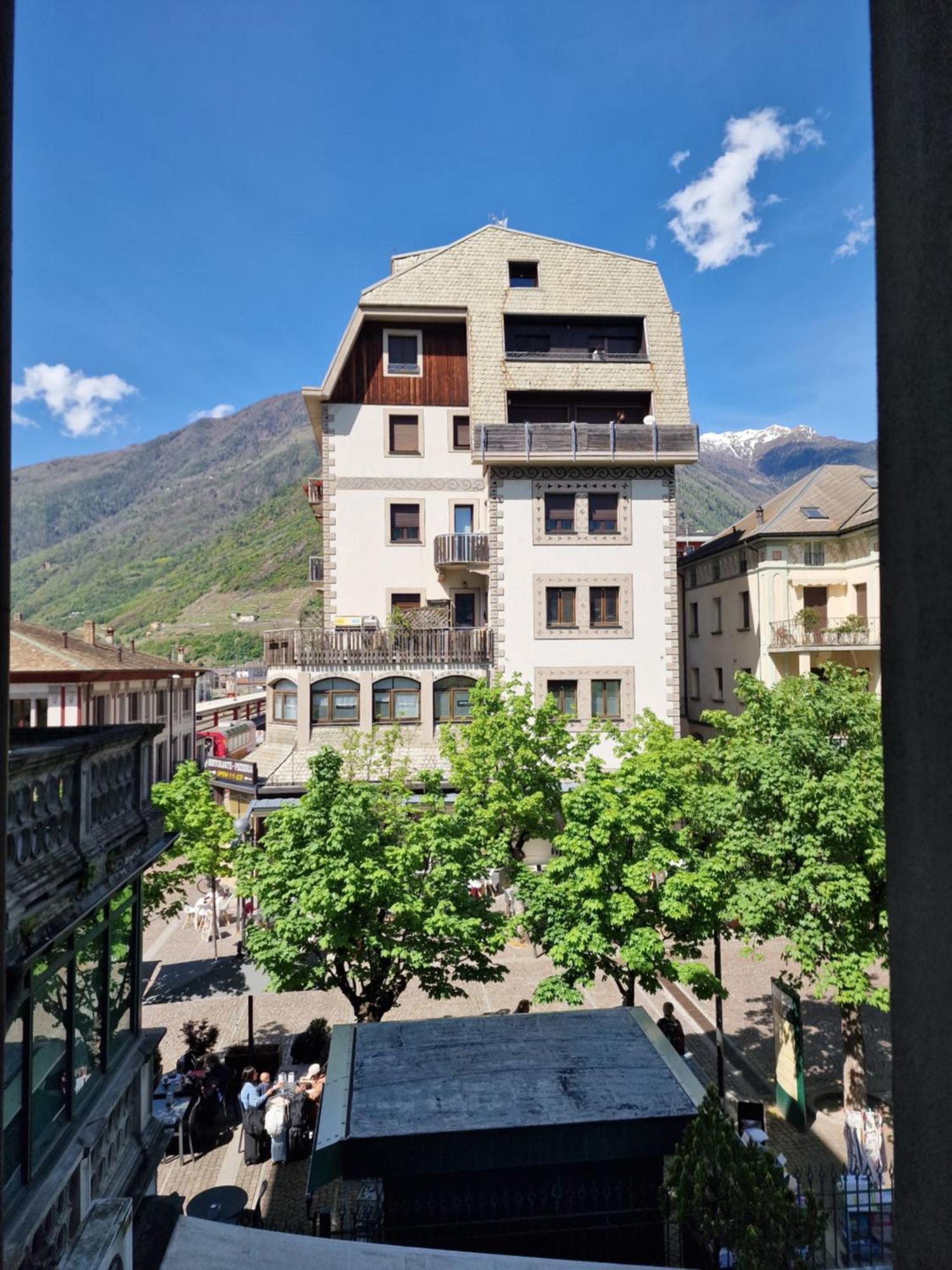 Bernina Station Center Apartment - Tirano Exterior photo